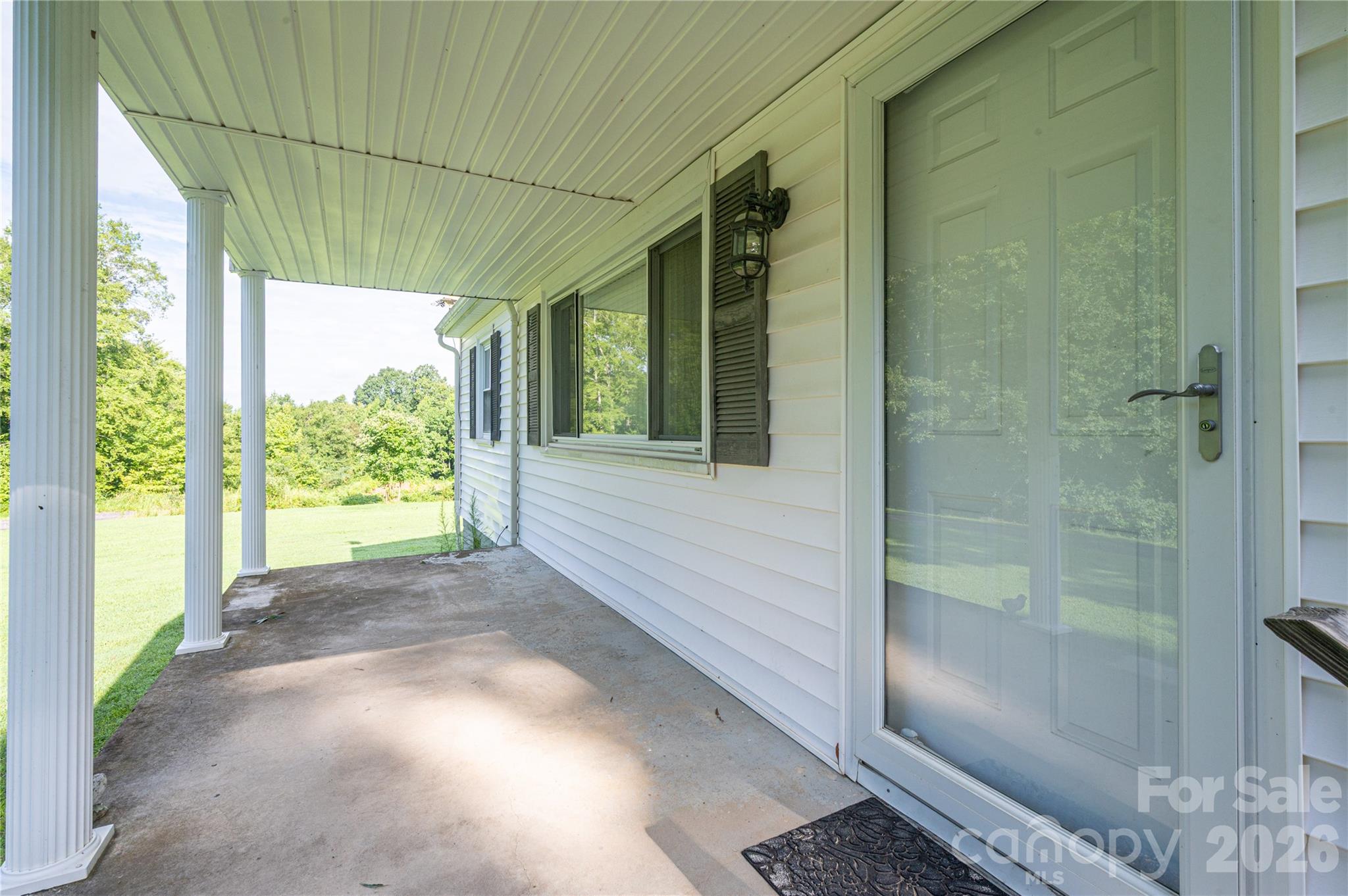 614 W Westview Street Property Photo 35