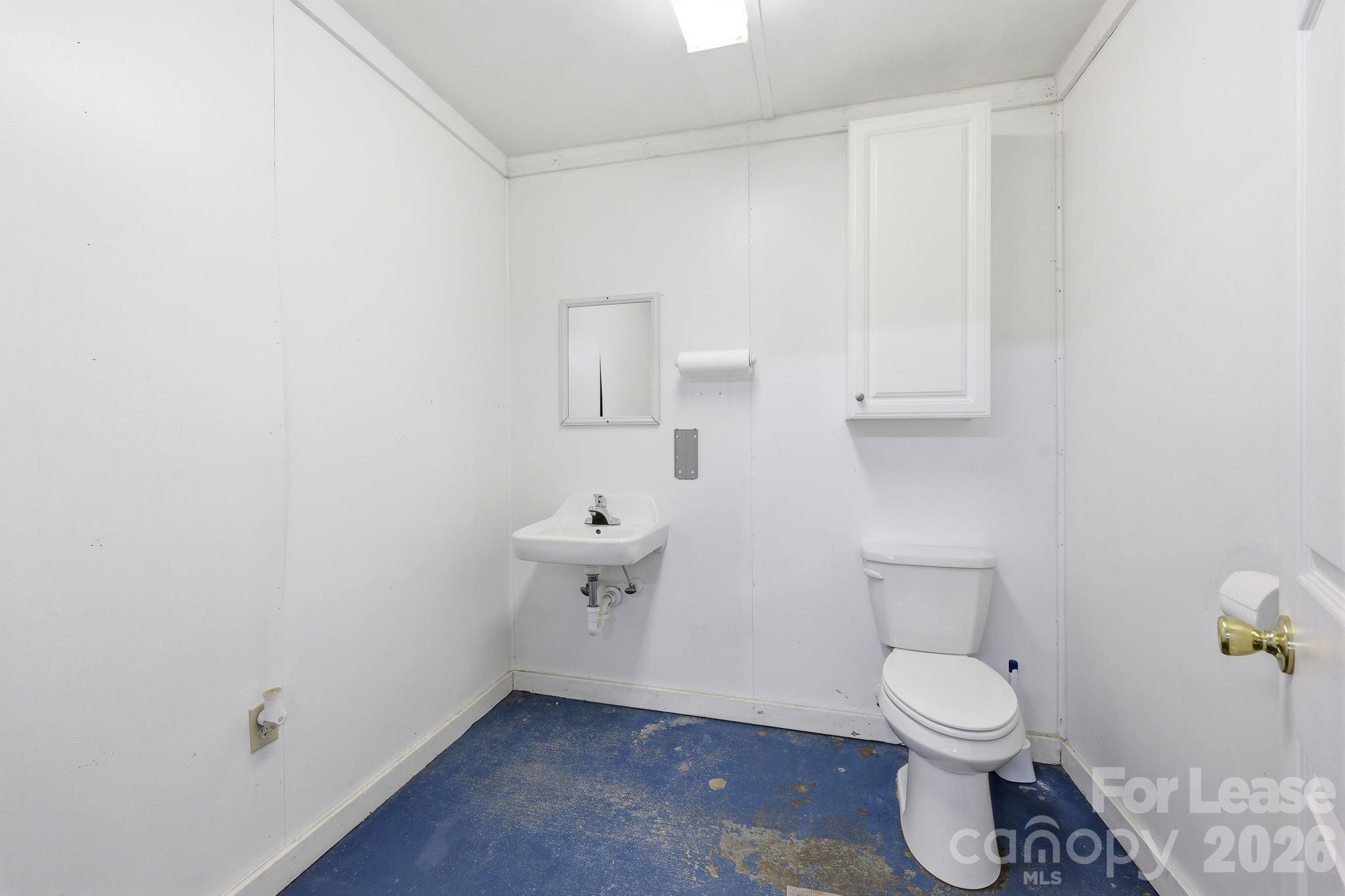 1819 John Moore Road Property Photo 45