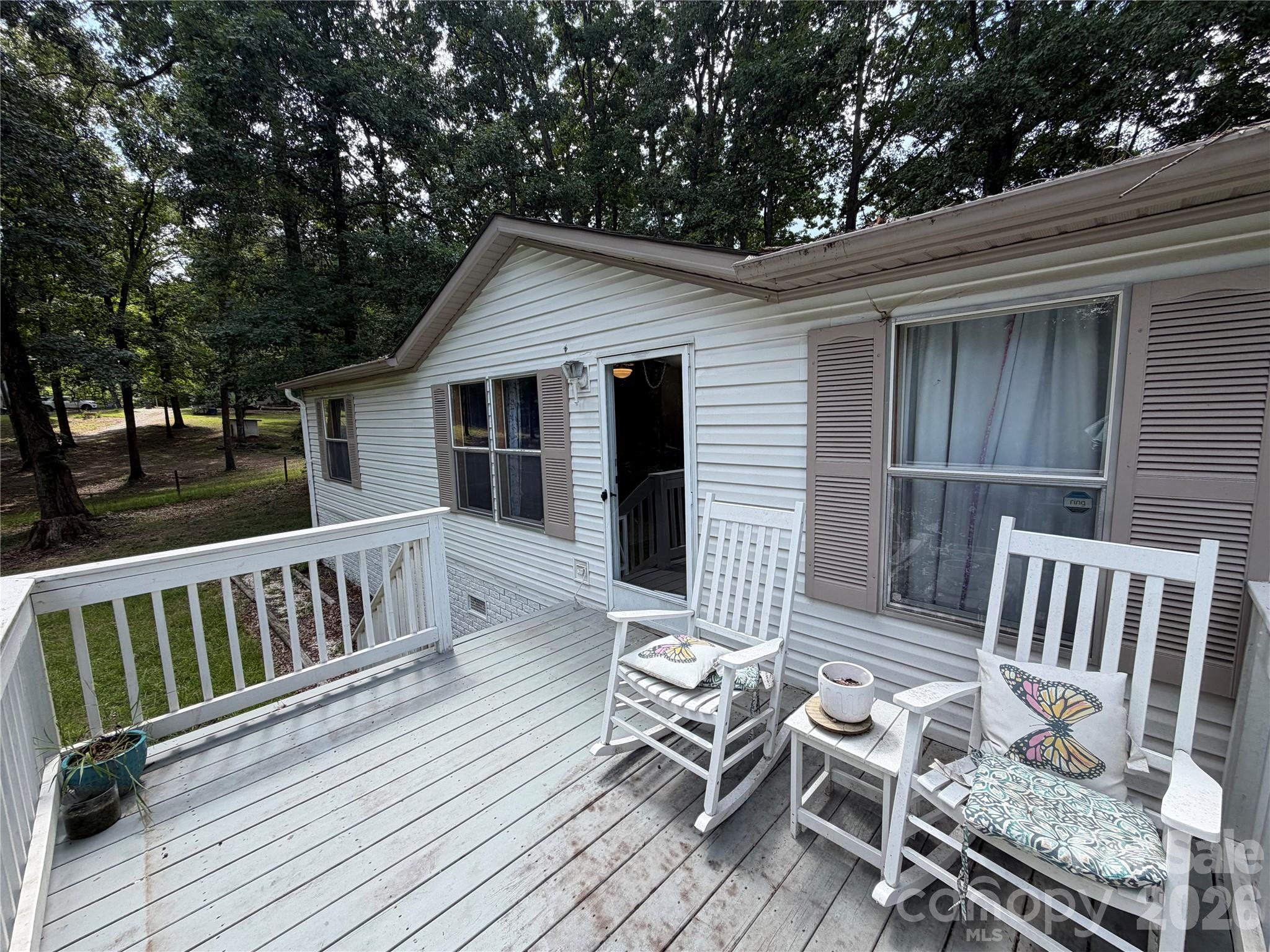 32139 Blakley Drive Property Photo 2