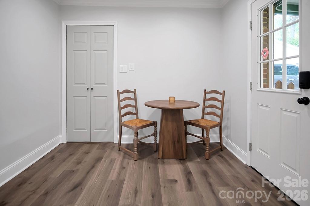 602 Holly Circle Property Photo 14