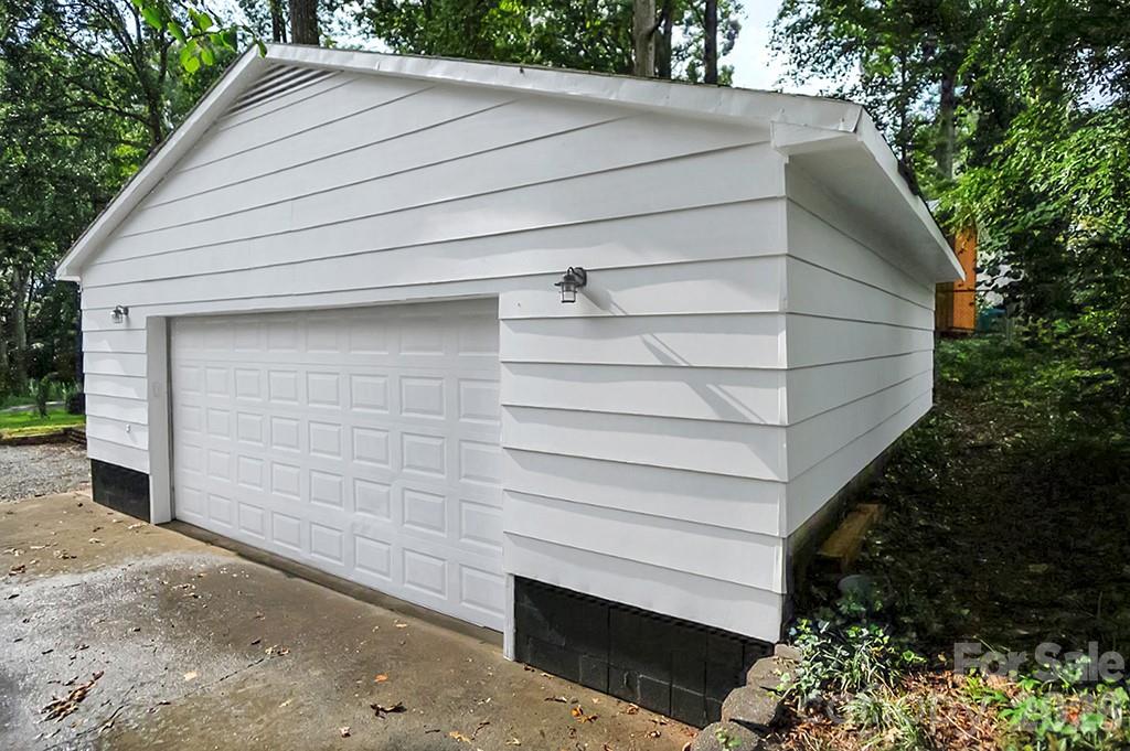 602 Holly Circle Property Photo 27
