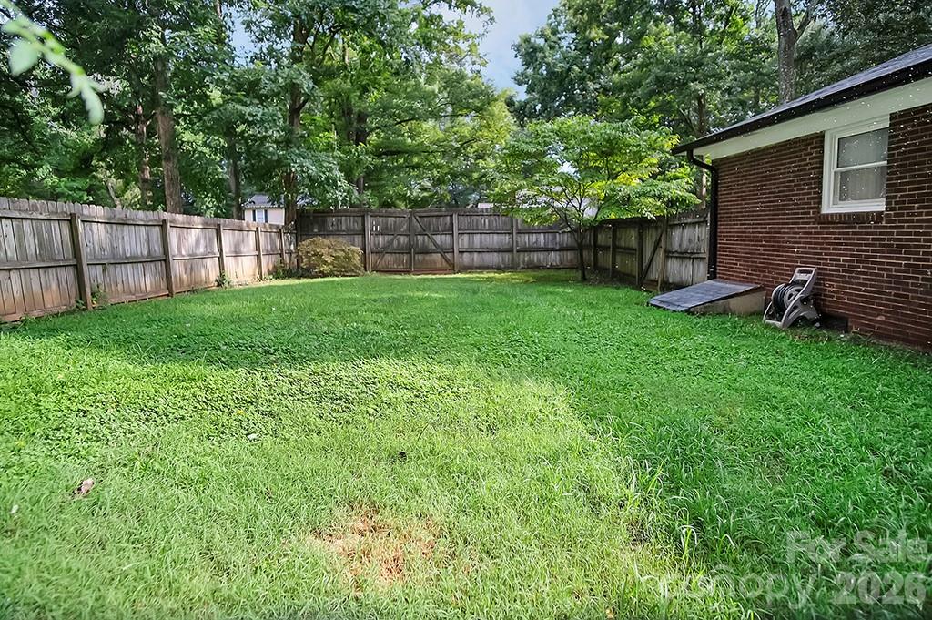 602 Holly Circle Property Photo 30