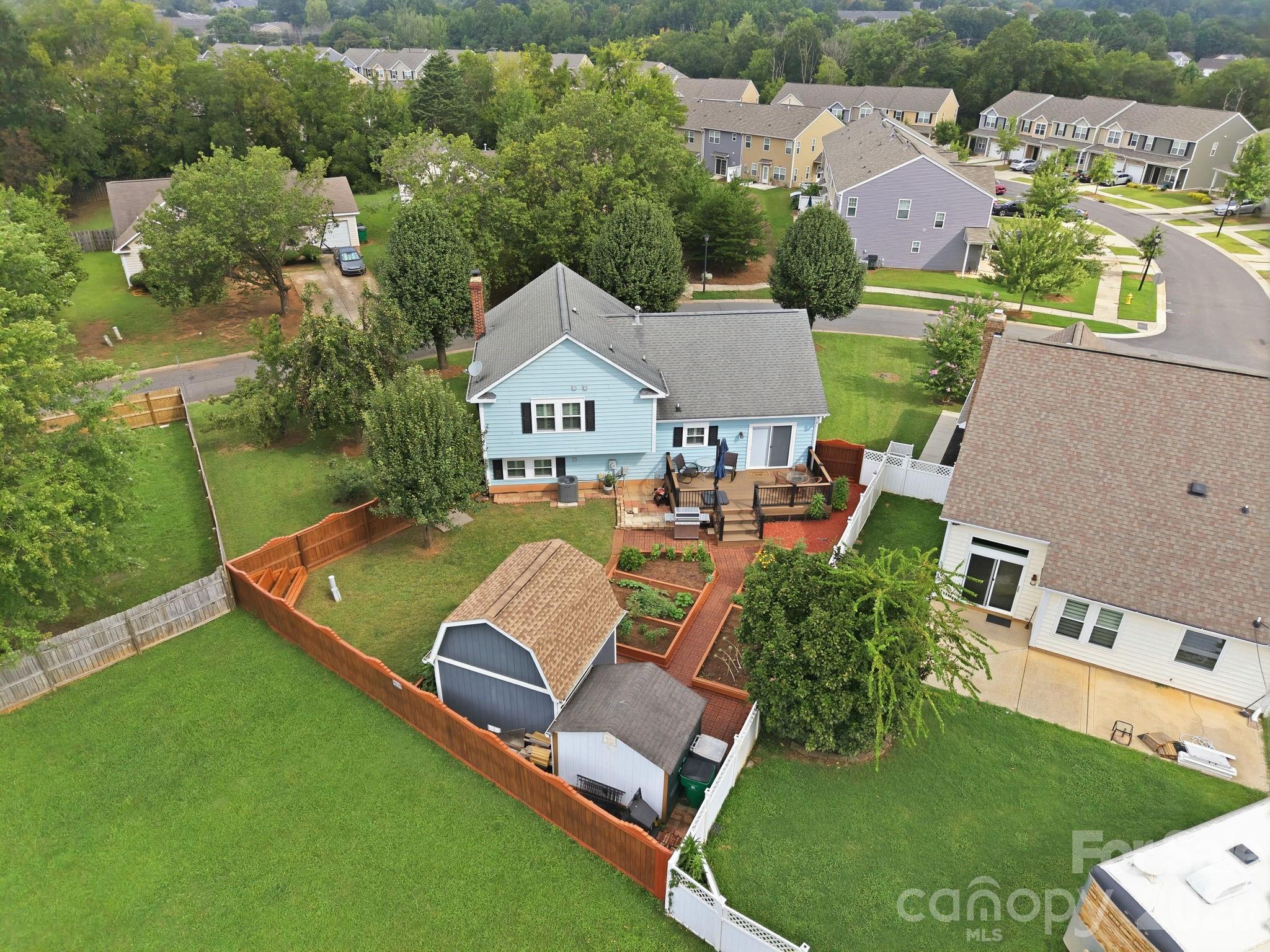 7017 Culloden More Court Property Photo 37