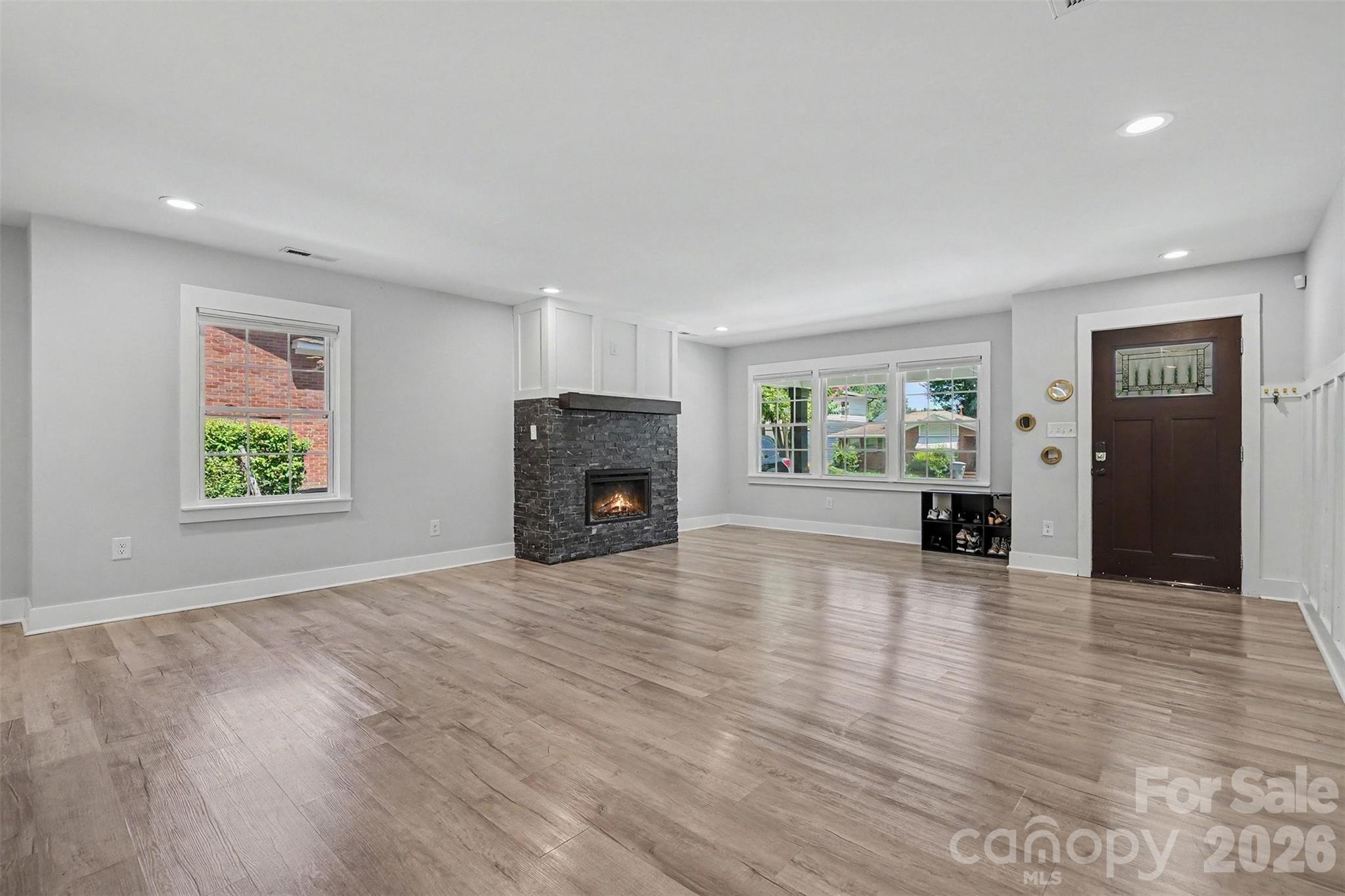 1524 Newcastle Street Property Photo 7