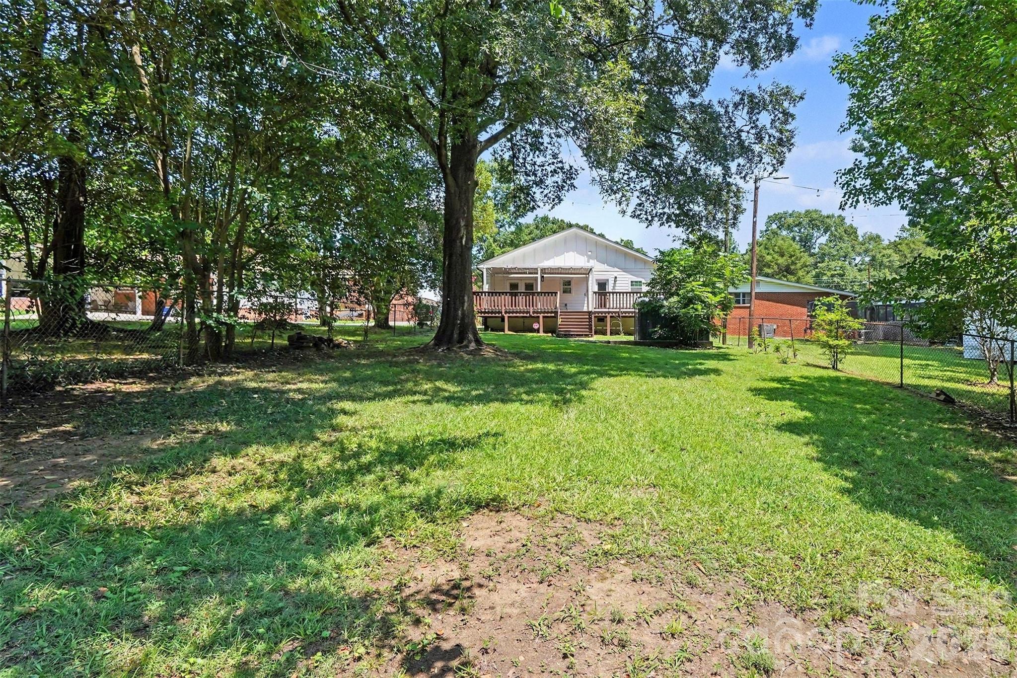 1524 Newcastle Street Property Photo 42