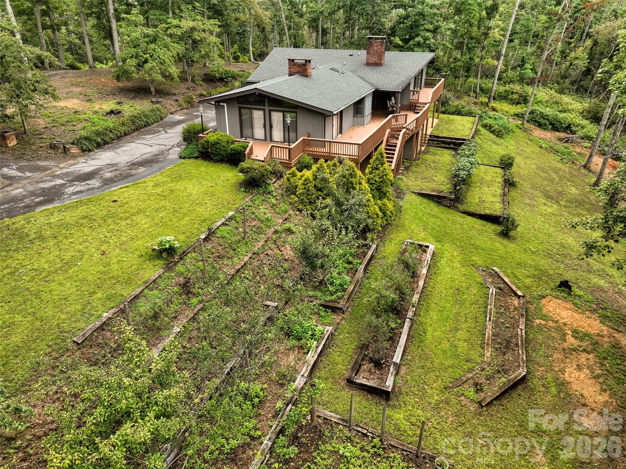 520 Washburn Road Property Photo 6