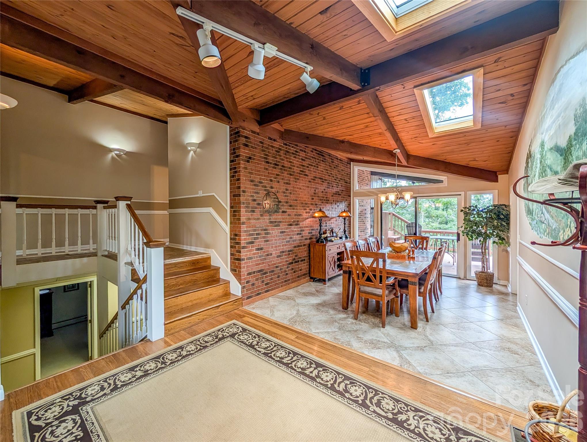 520 Washburn Road Property Photo 11