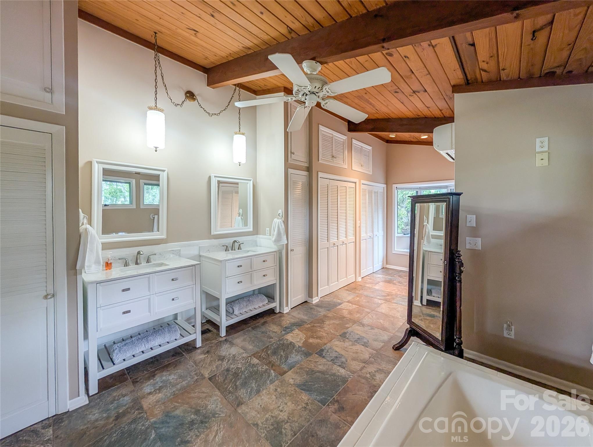 520 Washburn Road Property Photo 26