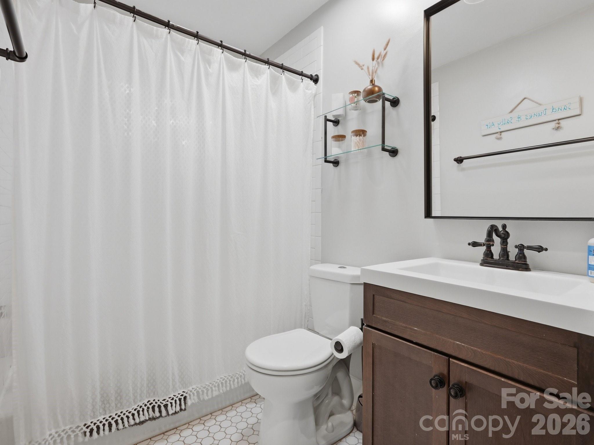 6238 Rosecrest Drive Property Photo 18