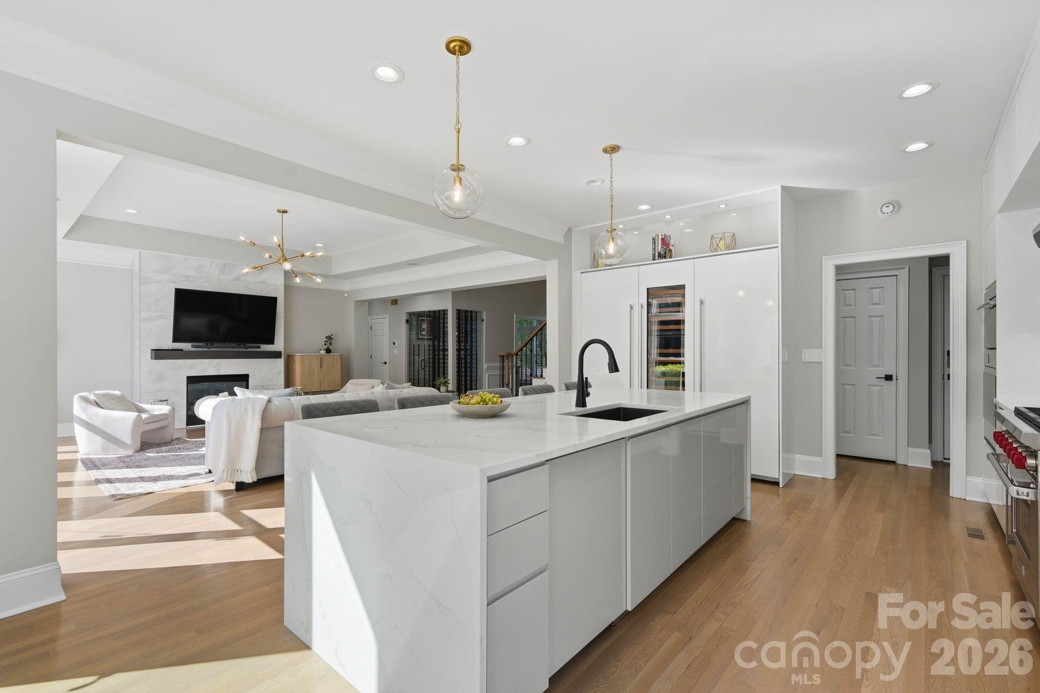 104 Gammon Point Court Property Photo 14