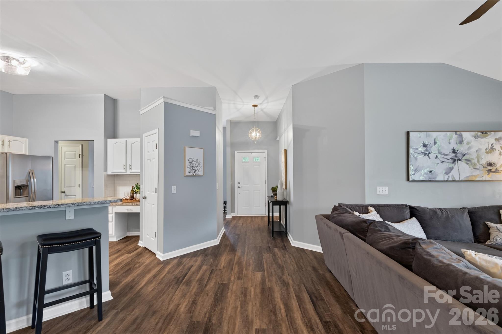 8424 Hirsch Drive Property Photo 14