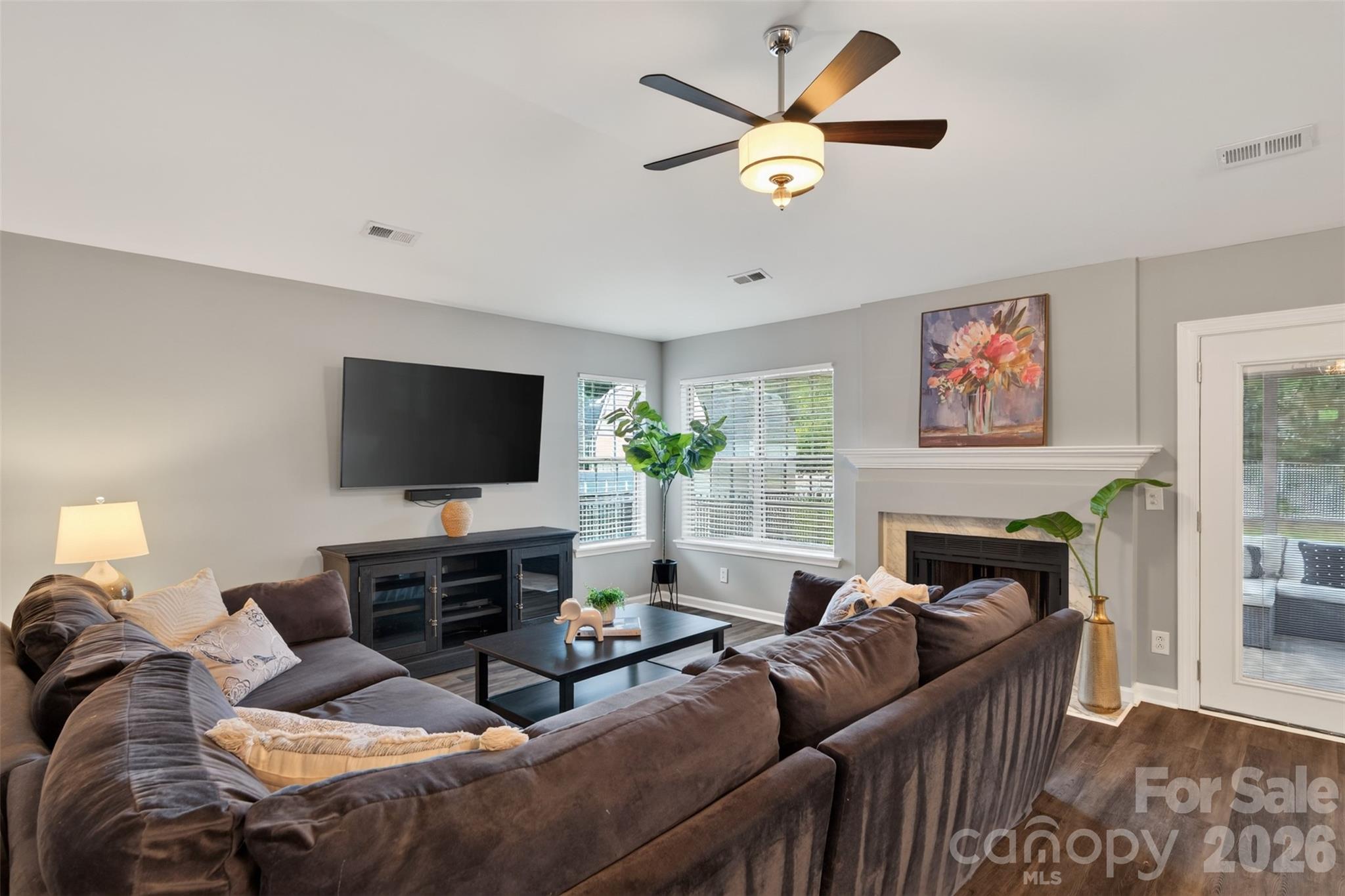 8424 Hirsch Drive Property Photo 15