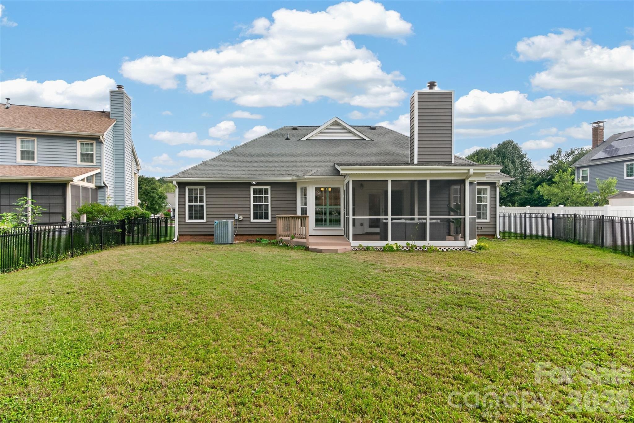8424 Hirsch Drive Property Photo 25