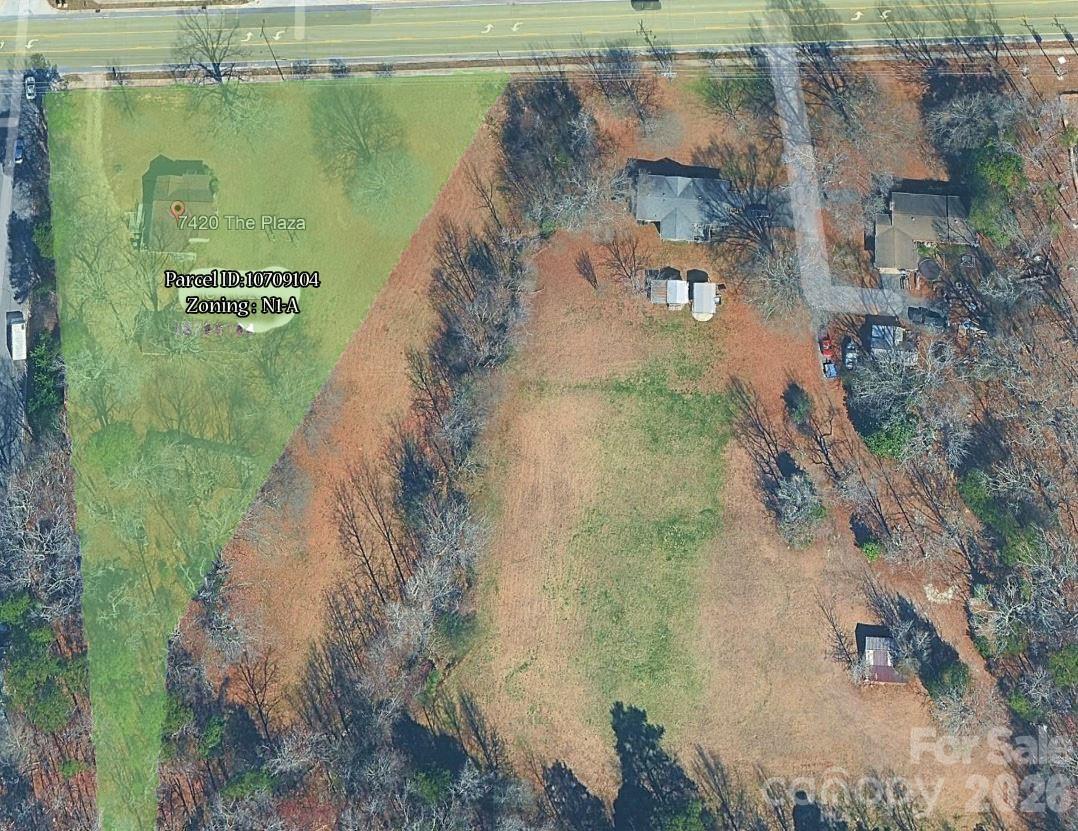7420 The Plaza Property Photo 3
