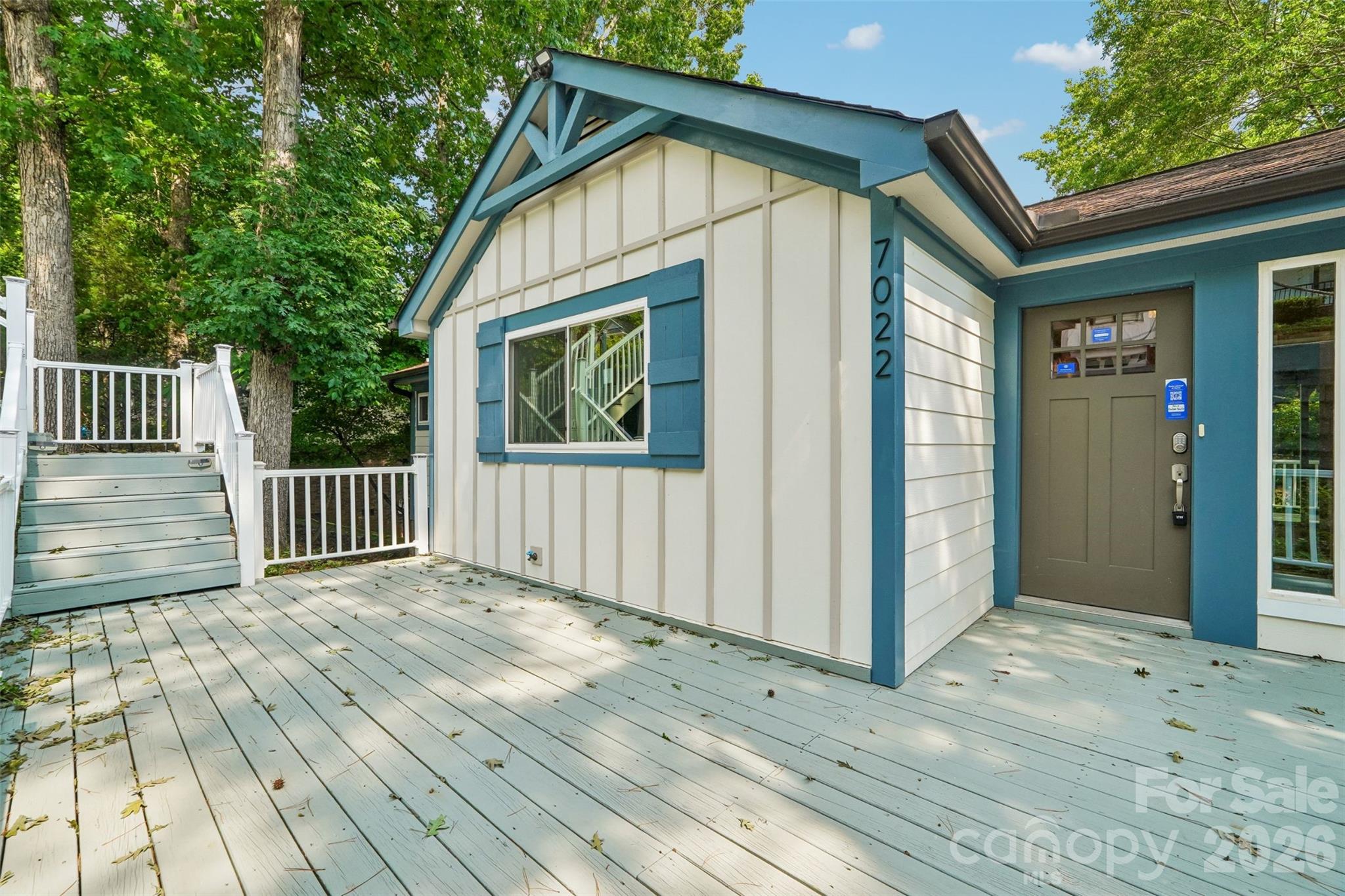 7022 Chelsea Day Lane Property Photo 2