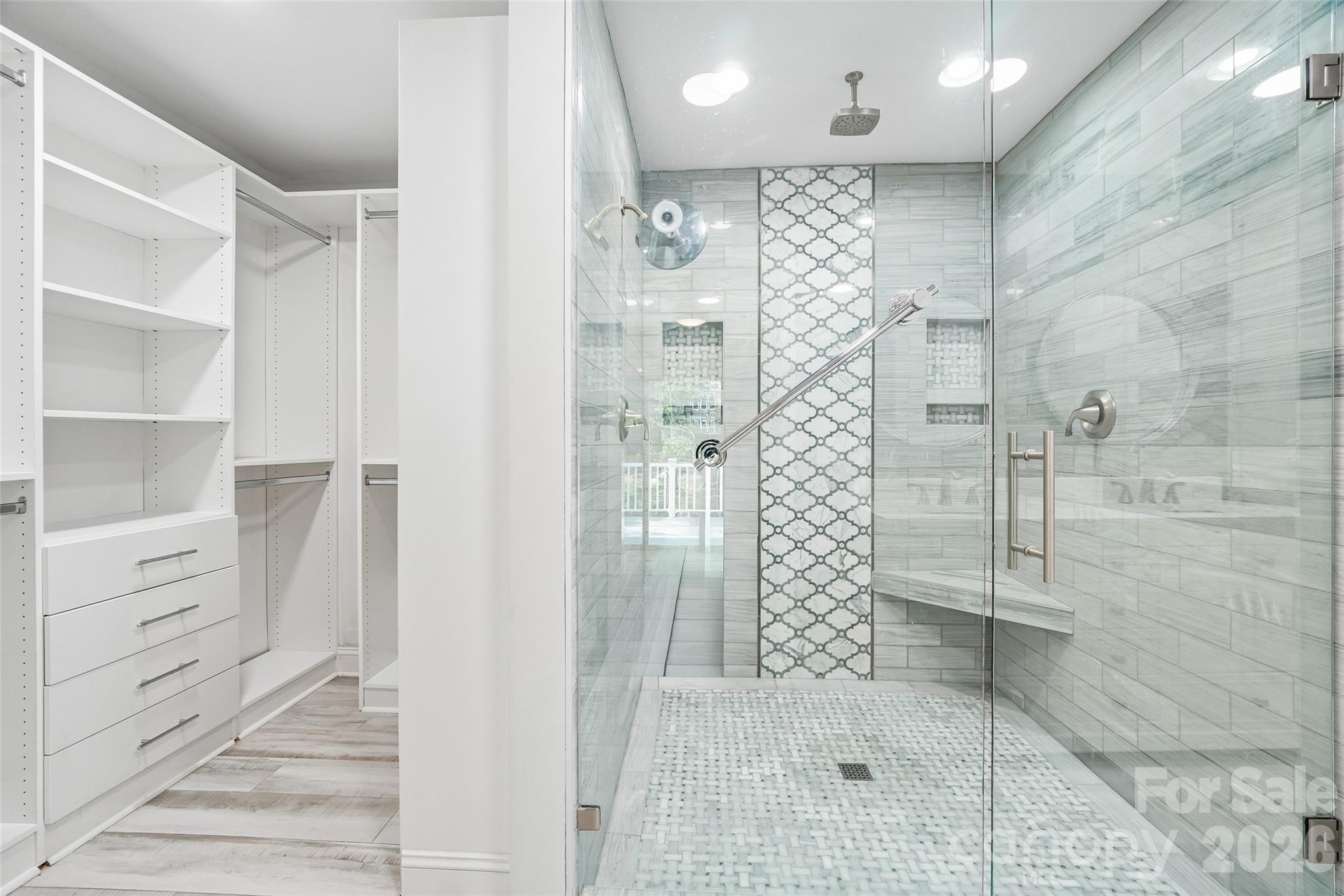 7022 Chelsea Day Lane Property Photo 11