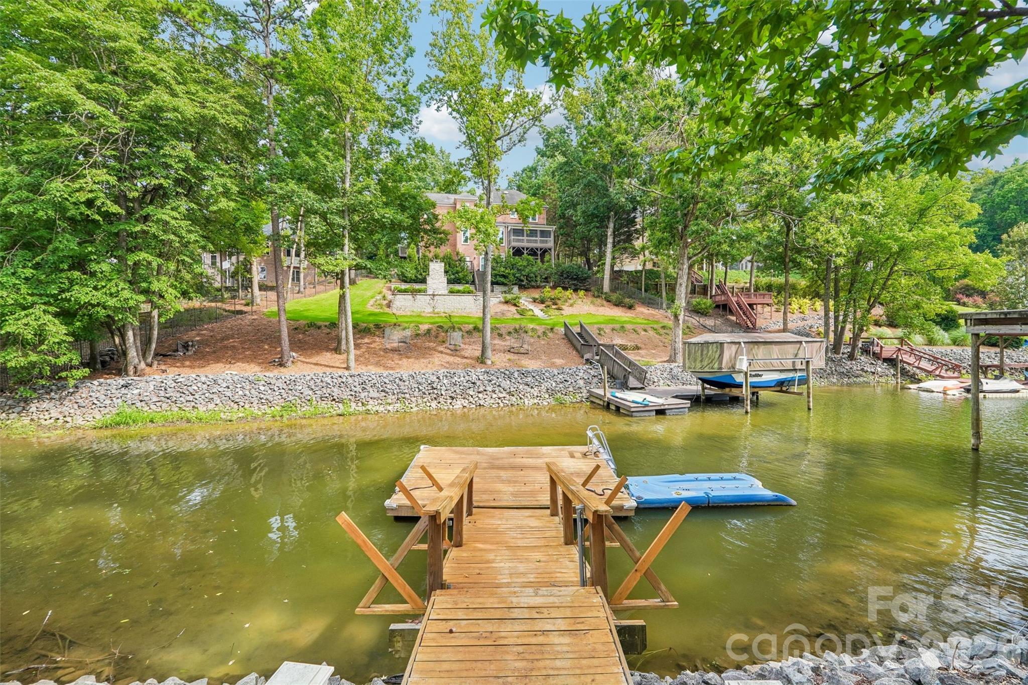 7022 Chelsea Day Lane Property Photo 15
