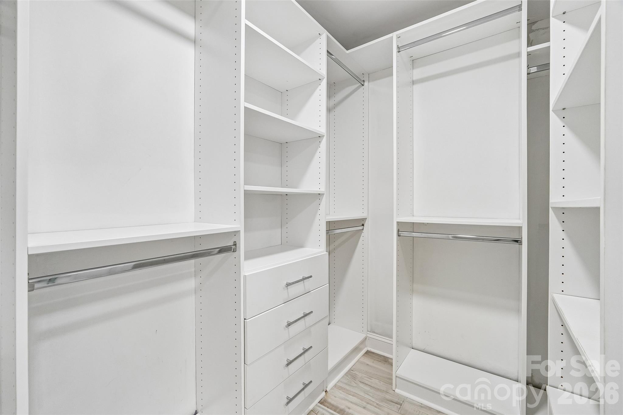 7022 Chelsea Day Lane Property Photo 28