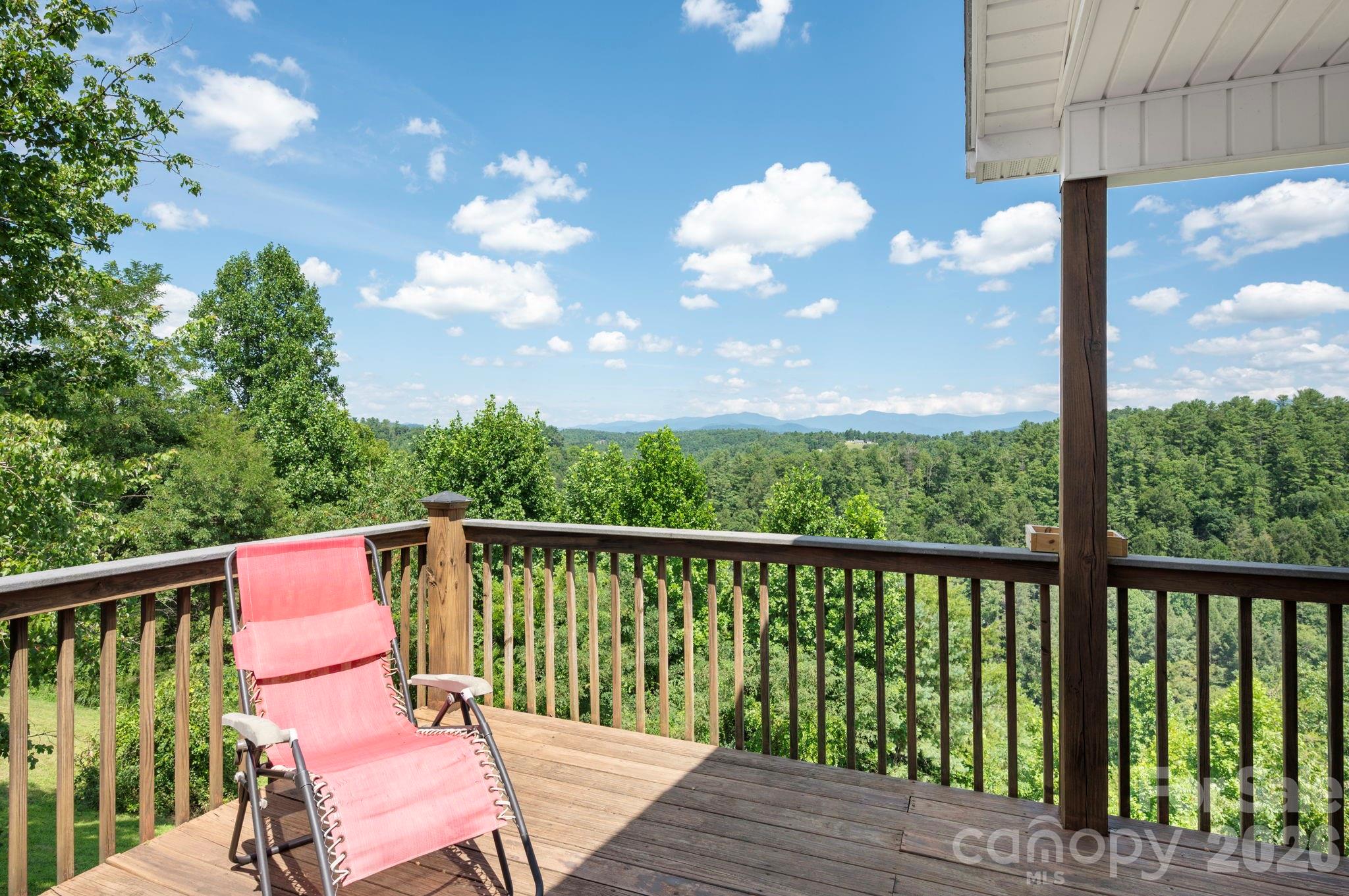92 Bend View Drive Property Photo 14