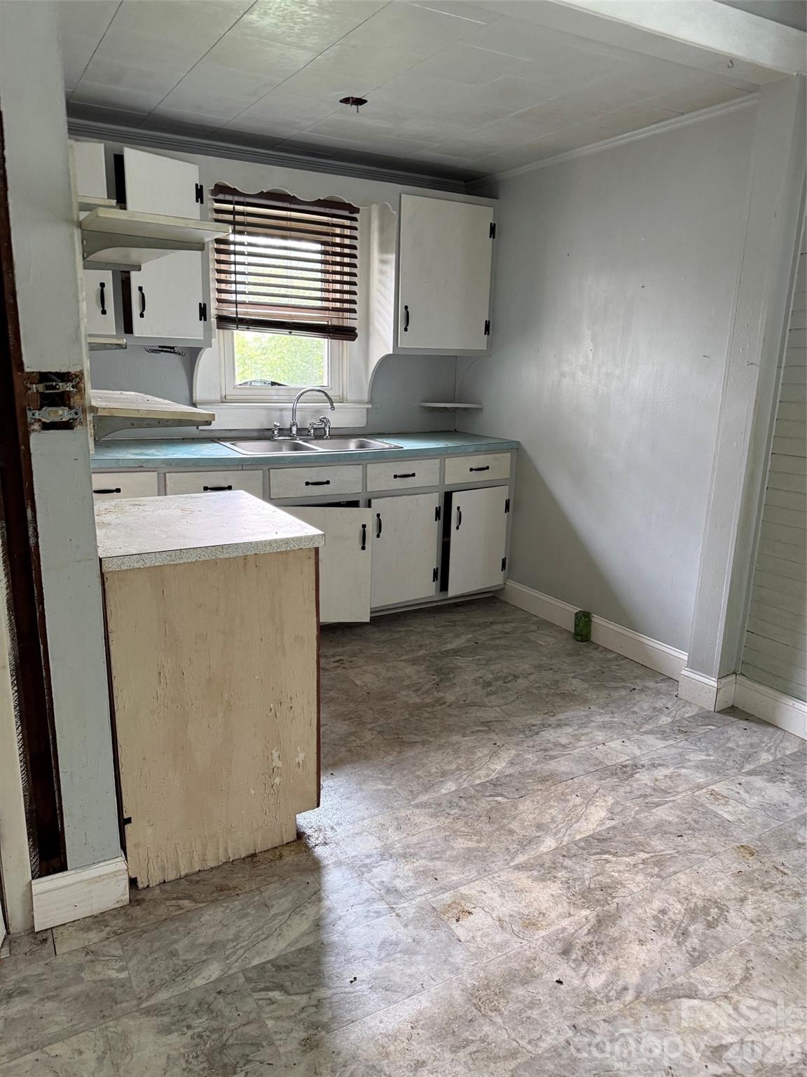 9 Fowler Avenue Property Photo 4