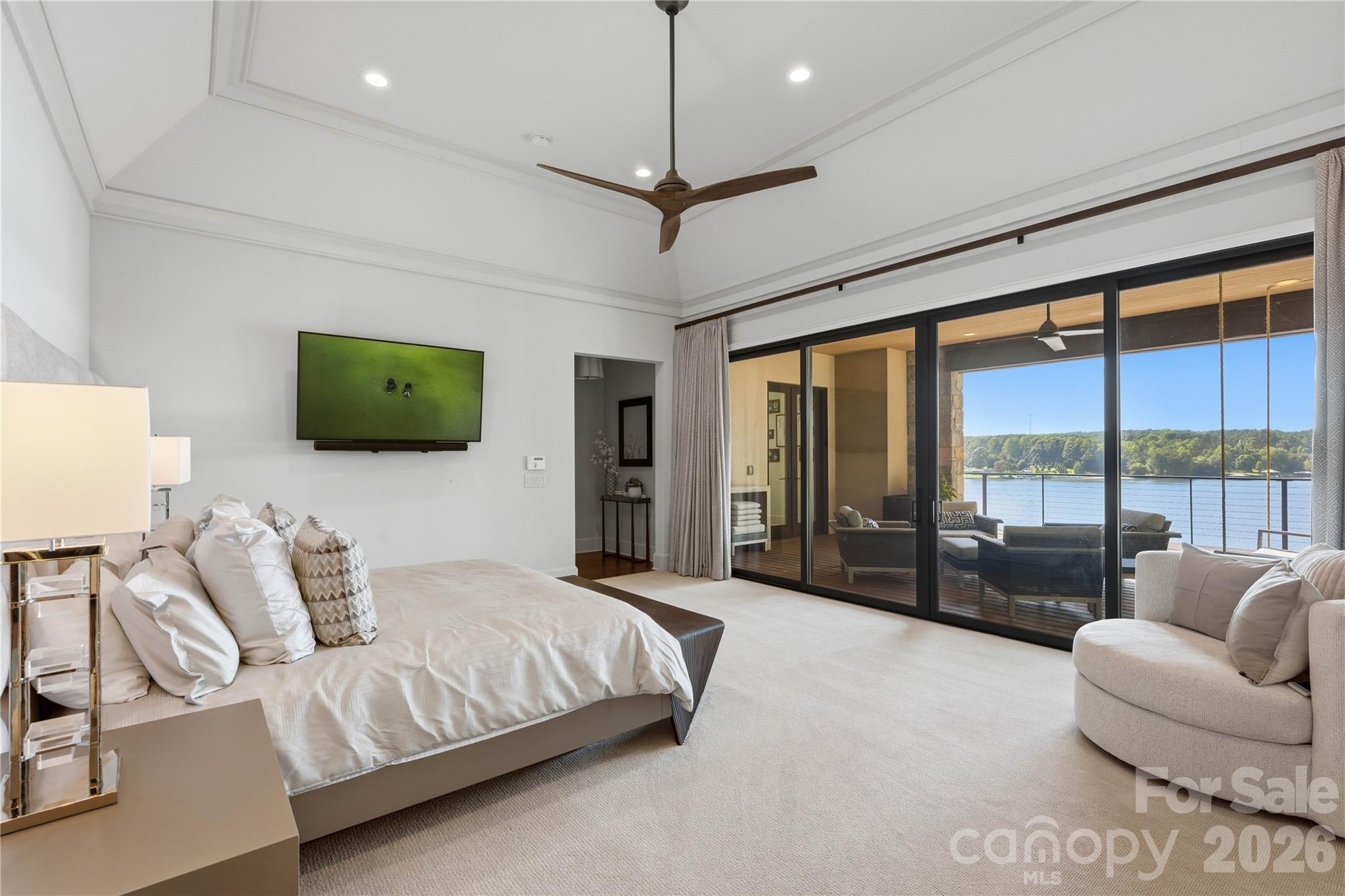 125 Quiet Waters Drive Property Photo 23