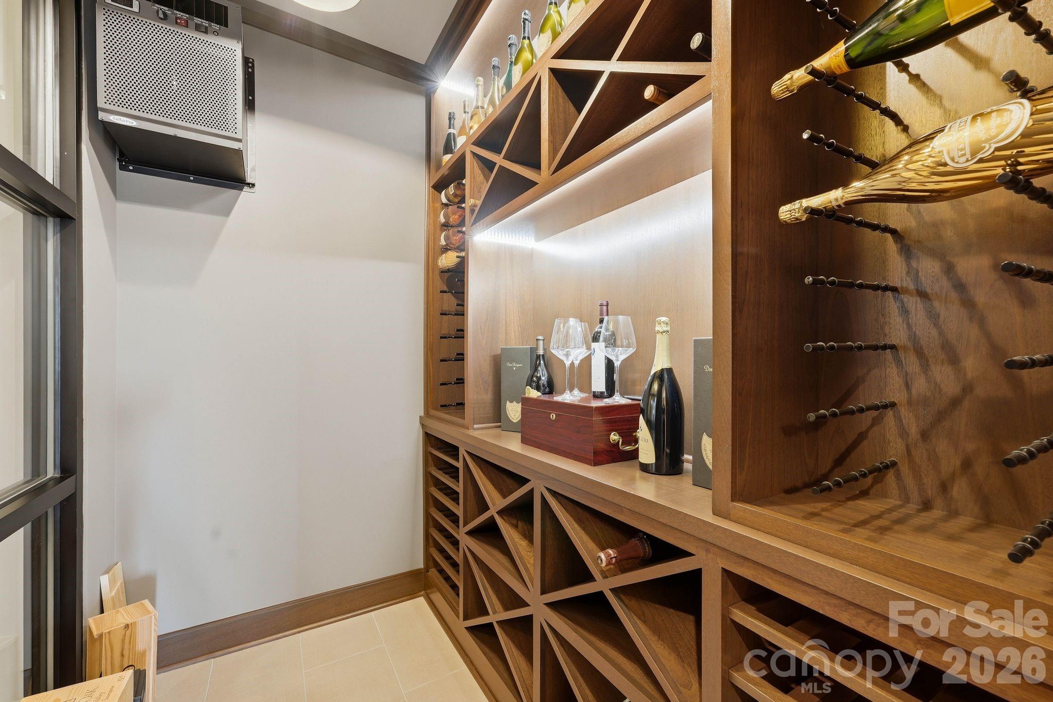 125 Quiet Waters Drive Property Photo 43