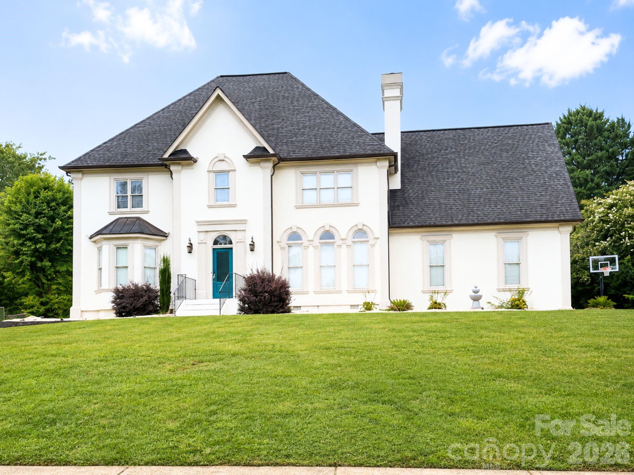 4215 3rd Street Property Photo 1