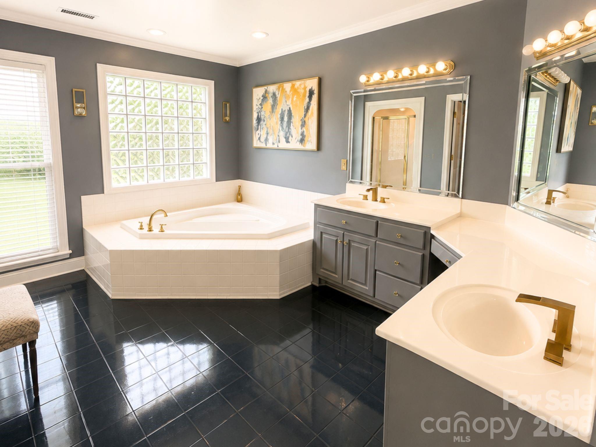 4215 3rd Street Property Photo 18