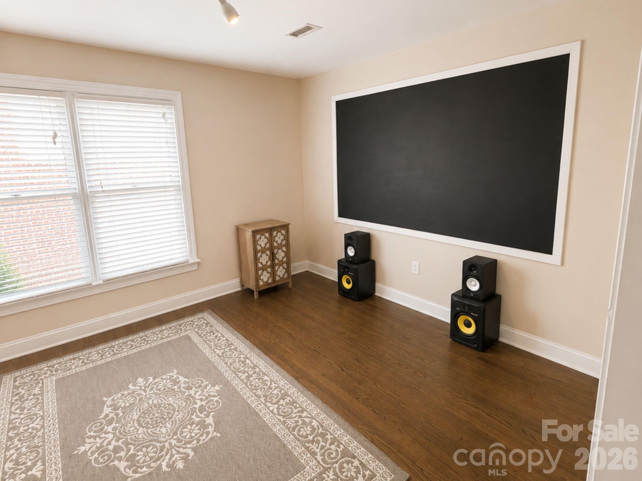 4215 3rd Street Property Photo 24