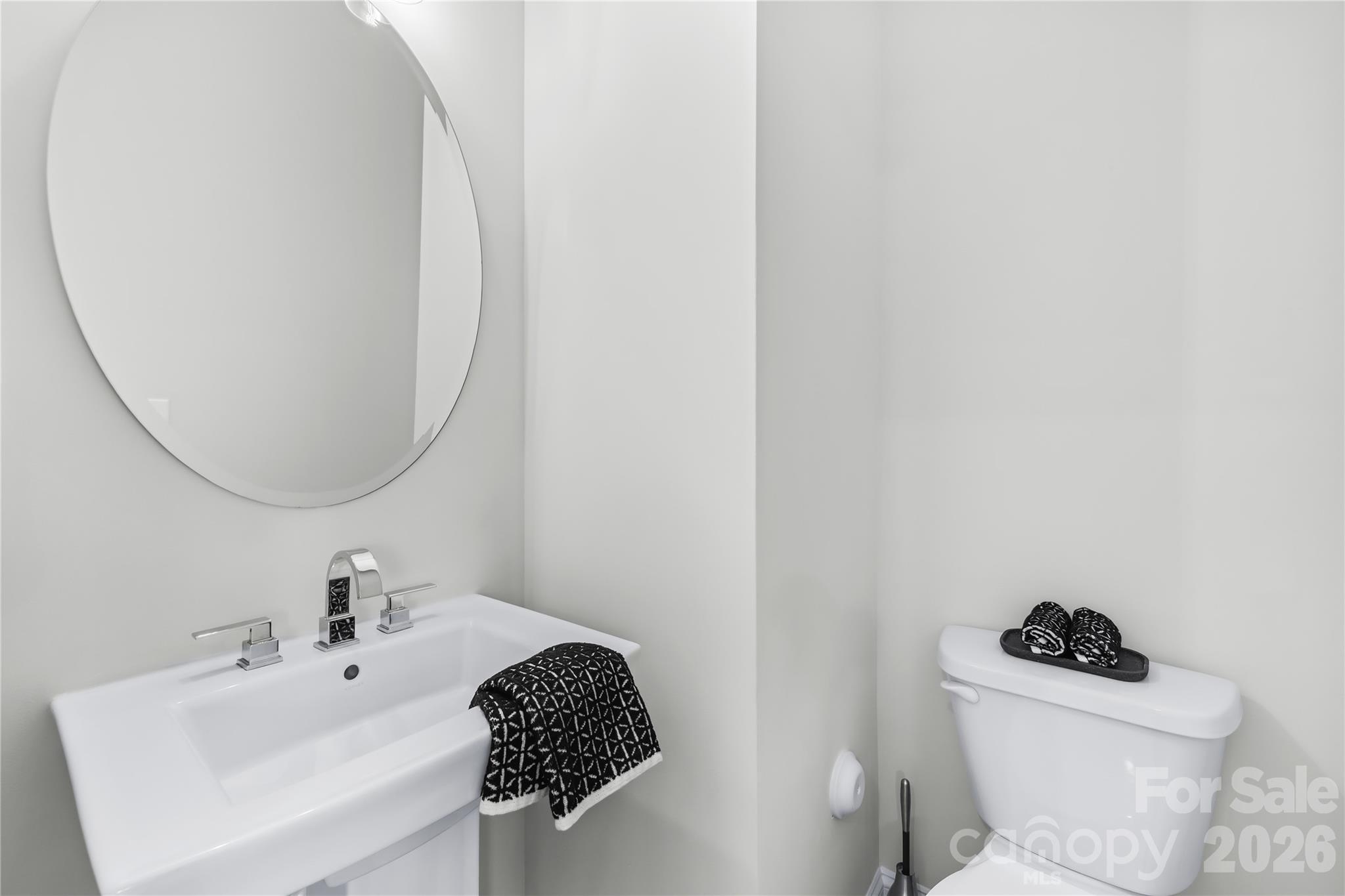 5919 Ardrey Kell Road Property Photo 11