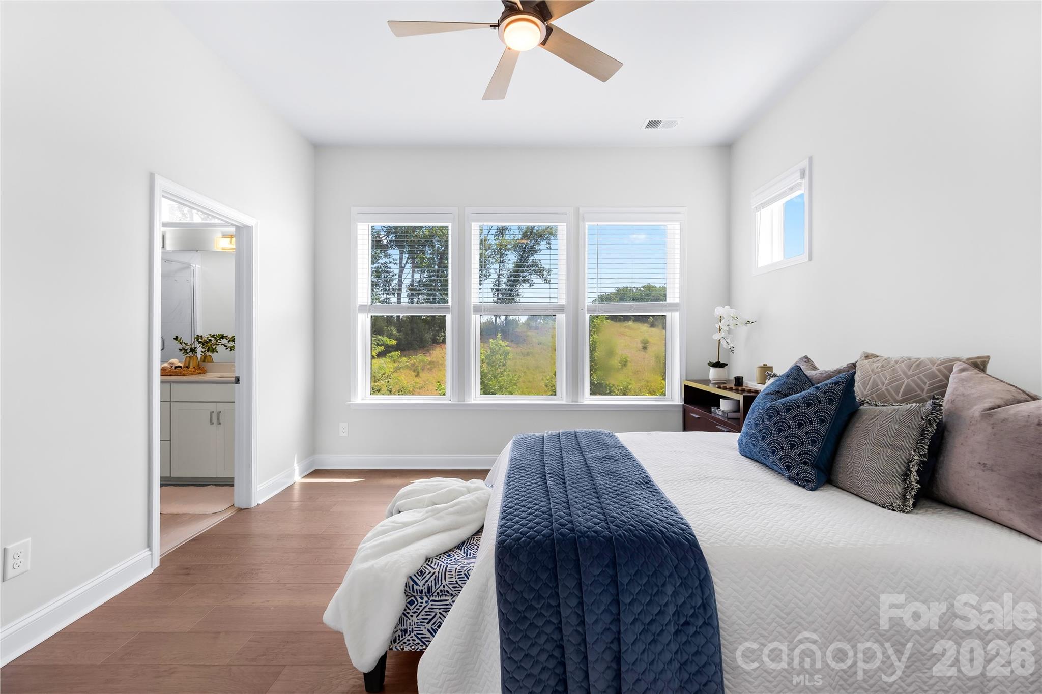 5919 Ardrey Kell Road Property Photo 14
