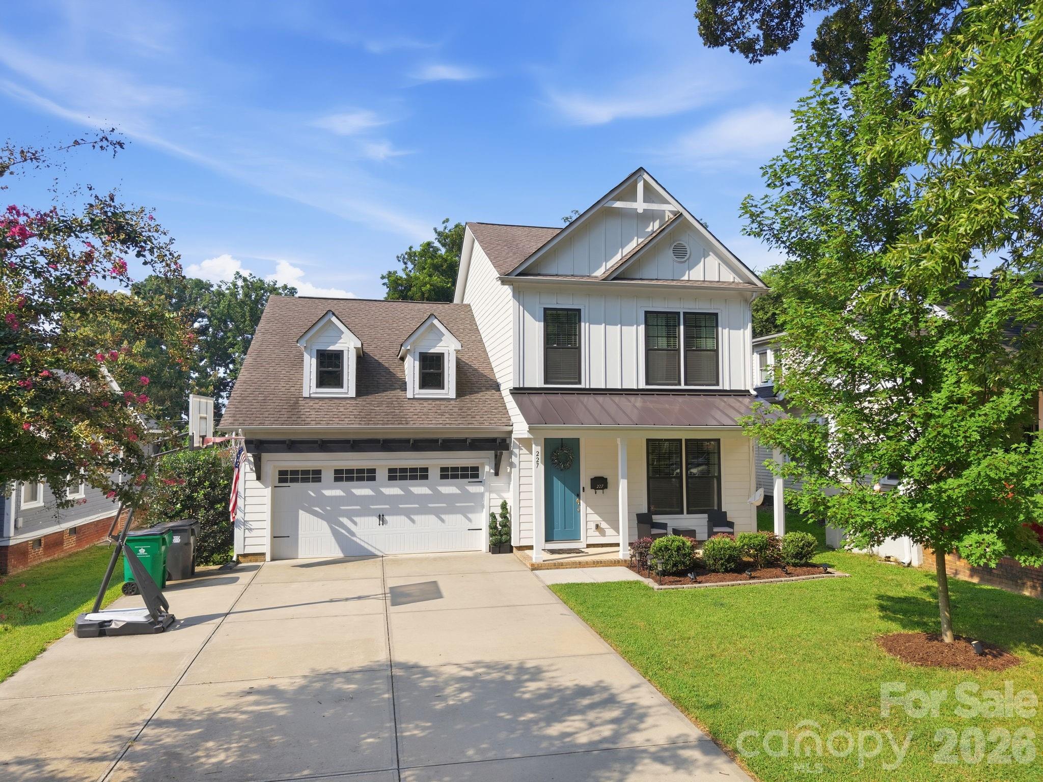 227 Sylvania Avenue Property Photo 3