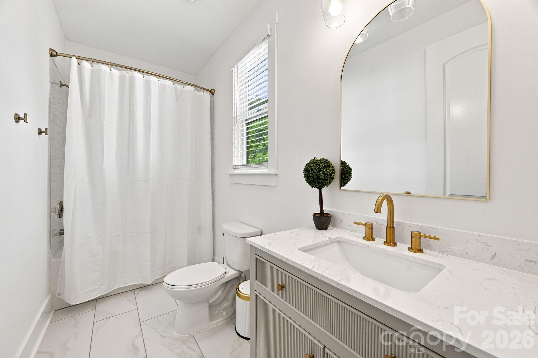 227 Sylvania Avenue Property Photo 35