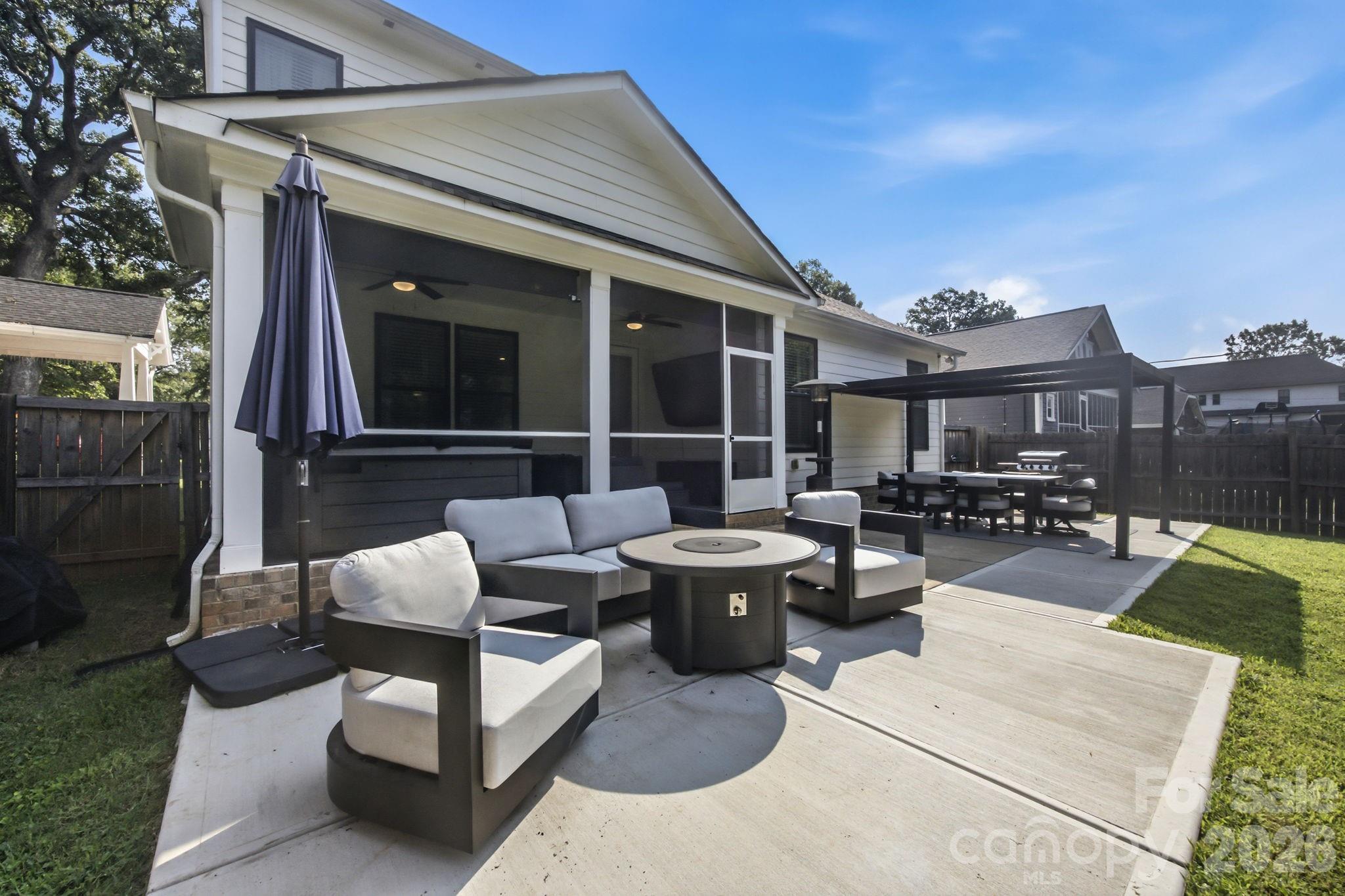 227 Sylvania Avenue Property Photo 40