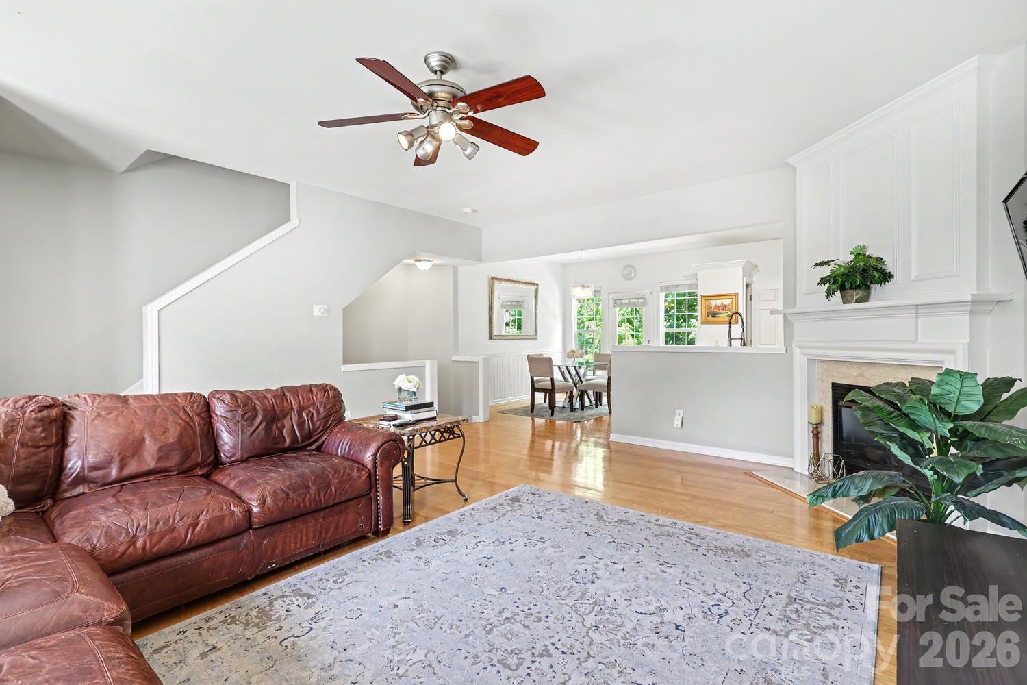 5413 Werburgh Street Property Photo 3