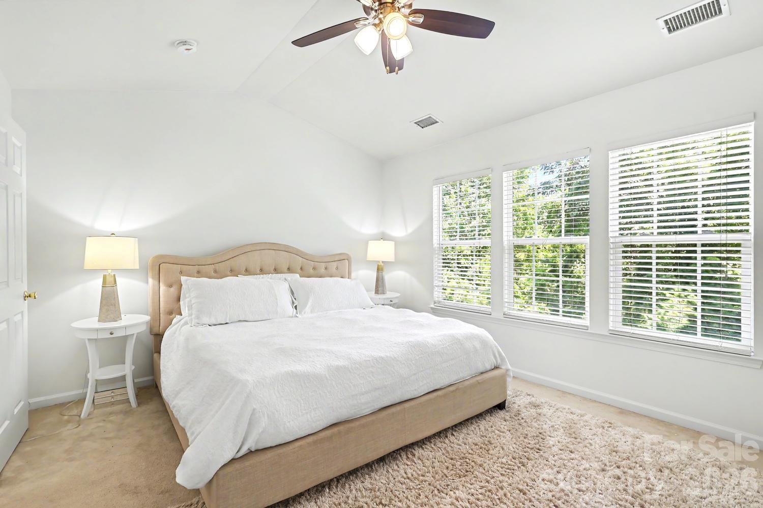 5413 Werburgh Street Property Photo 8