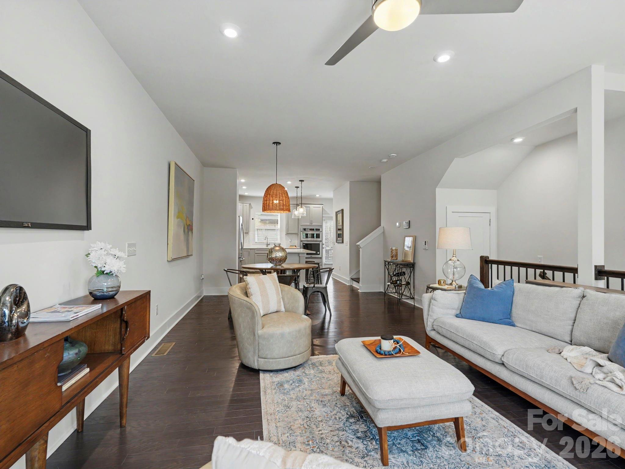 3822 Sky Haven Drive Property Photo 6