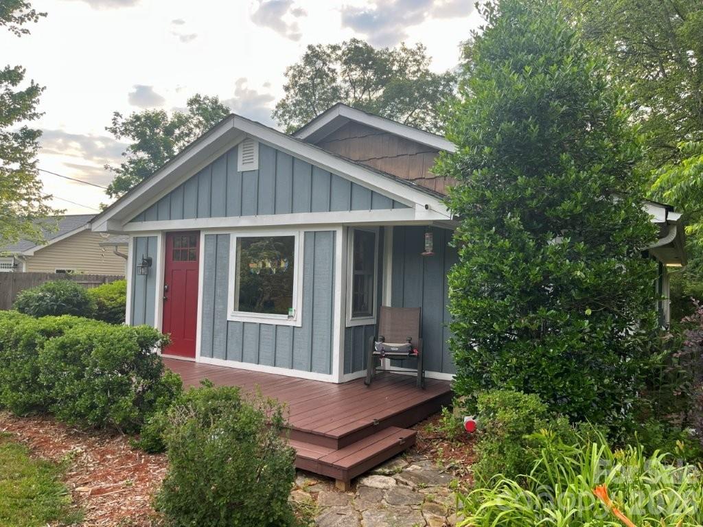 325 Ewbank Road Property Photo 1
