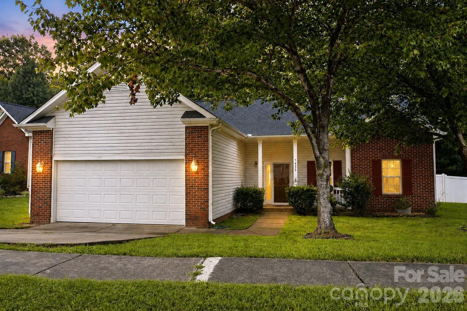 7632 Free Bird Avenue Property Photo 1