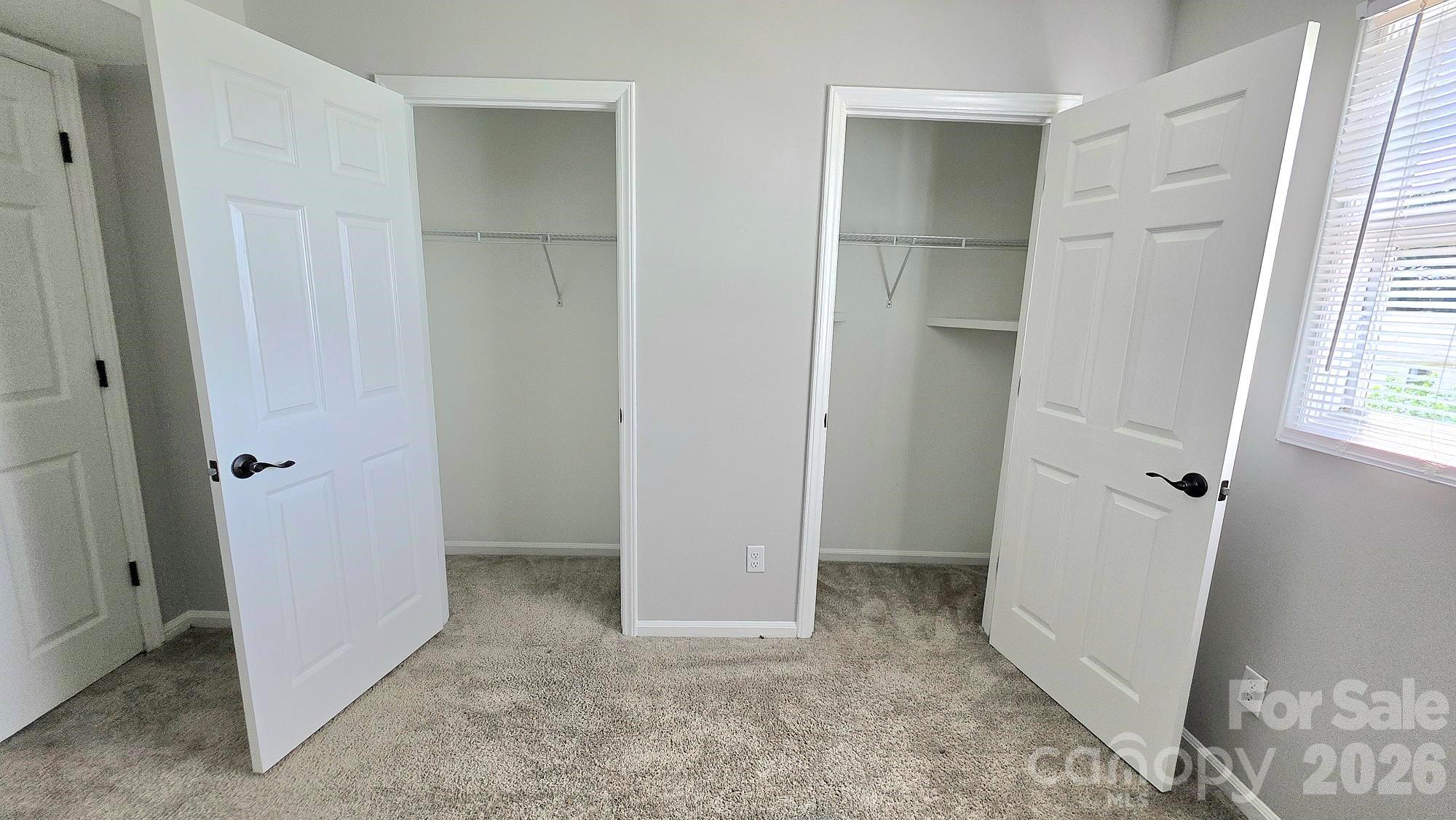 7906 Oak Meadow Court Property Photo 18