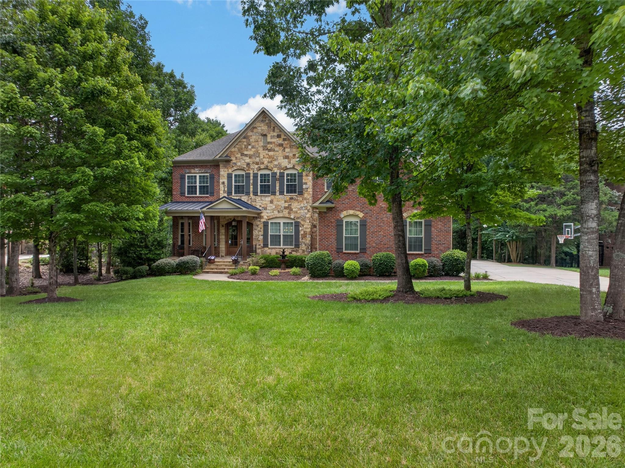 1504 Waybridge Way Property Photo 1