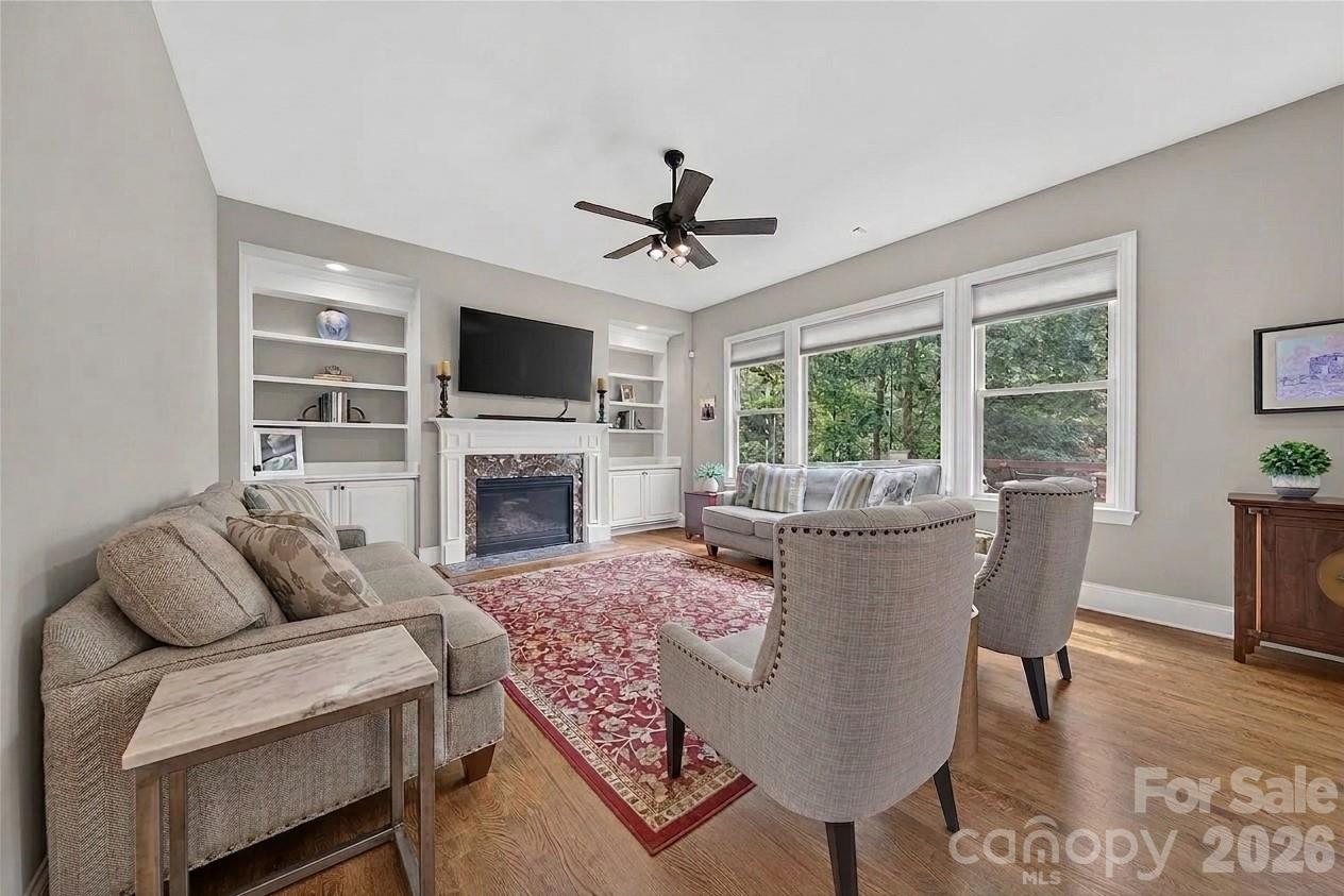 1504 Waybridge Way Property Photo 7