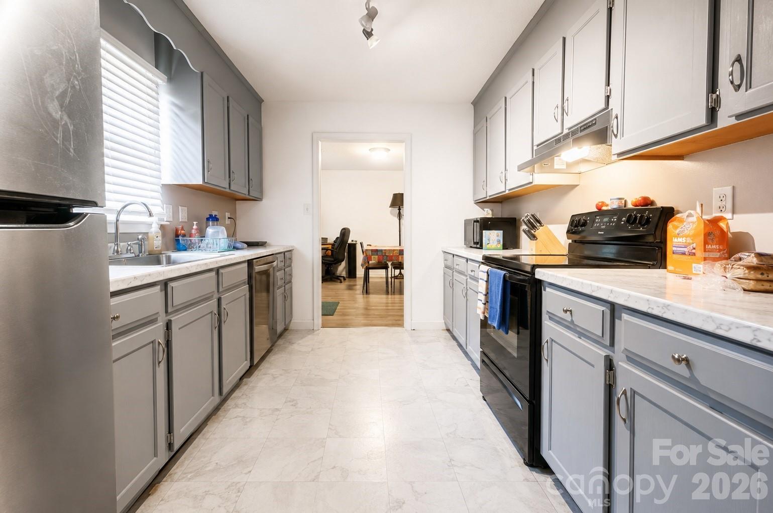 369 Cooper Farm Road Property Photo 6