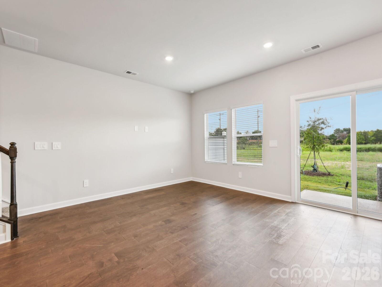 9041 Foggy Brook Loop Property Photo 13