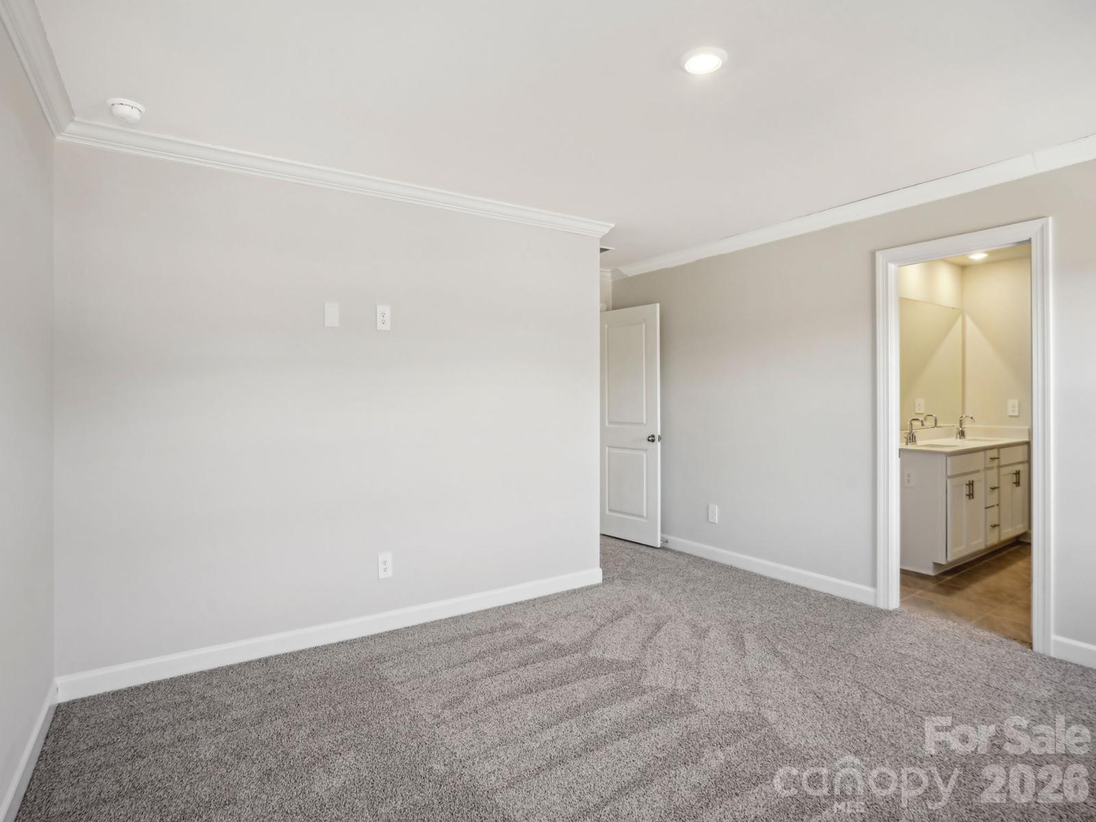 3058 14th Avenue Property Photo 7