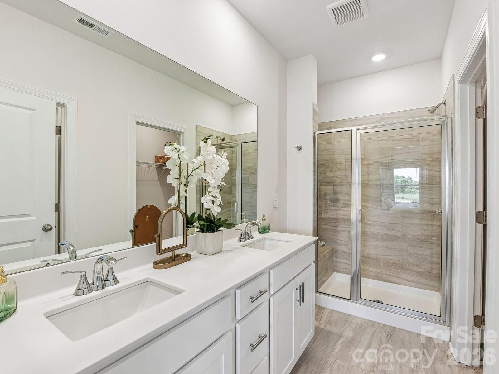 3050 14th Avenue Property Photo 10