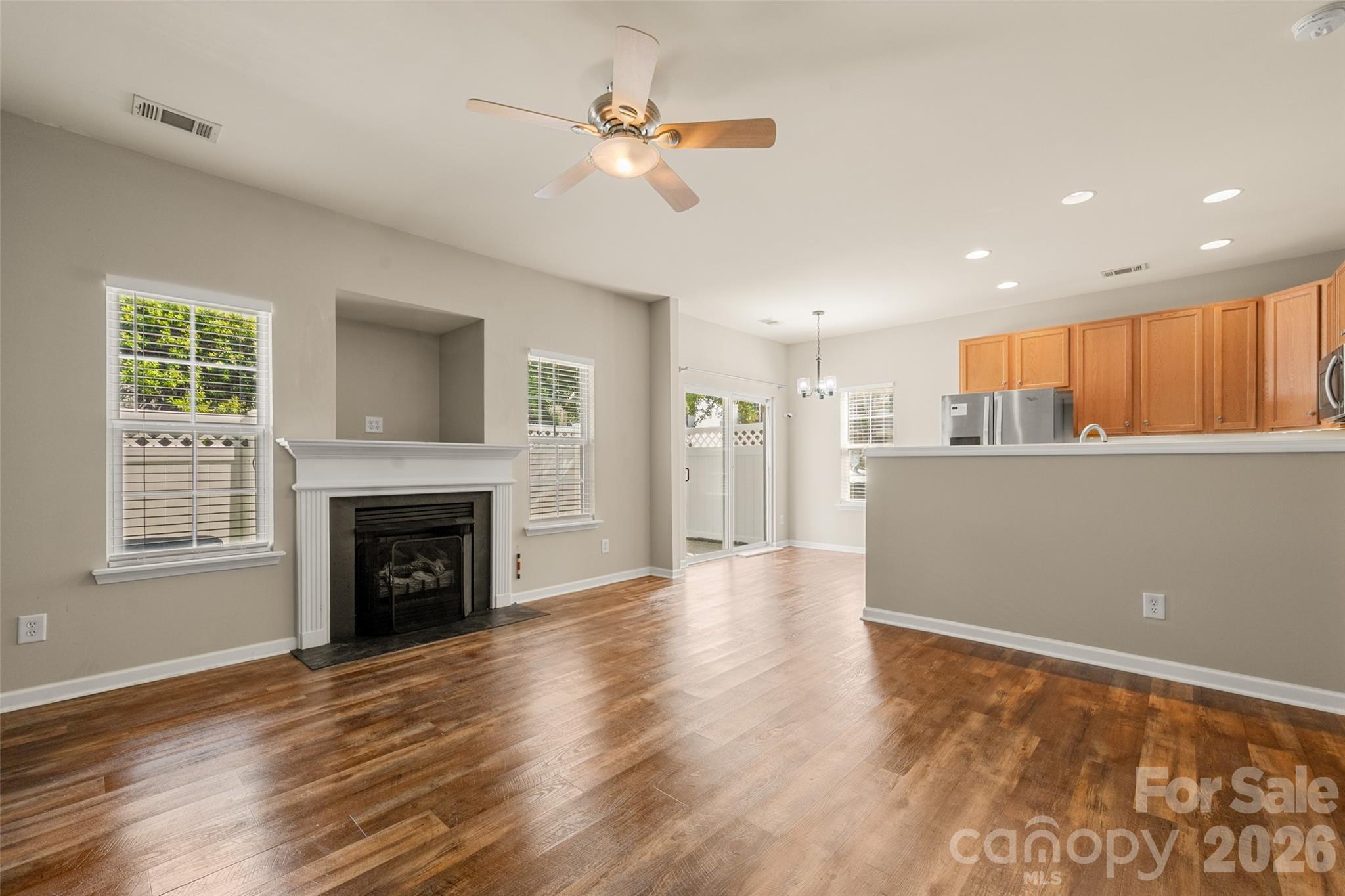 620 Fountain Court Property Photo 12