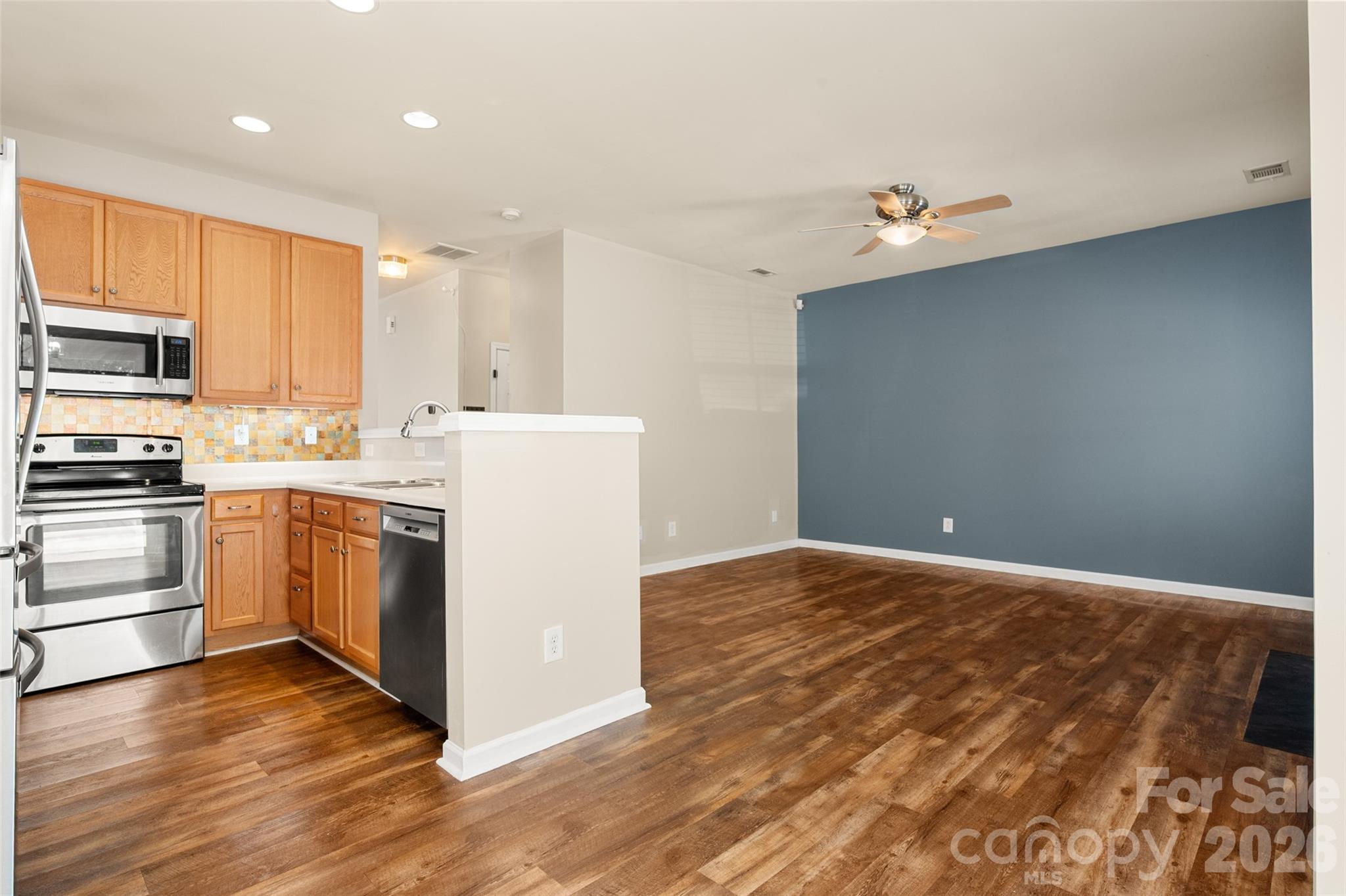 620 Fountain Court Property Photo 17