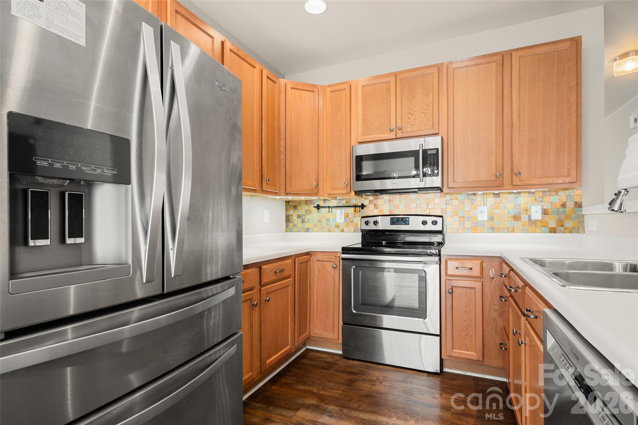 620 Fountain Court Property Photo 19