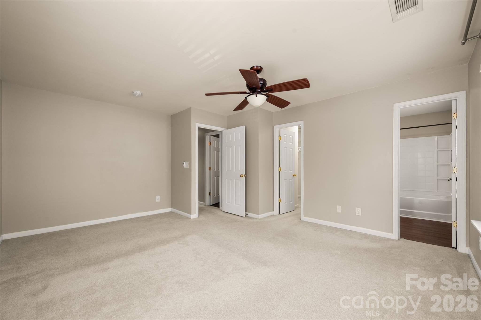 620 Fountain Court Property Photo 31